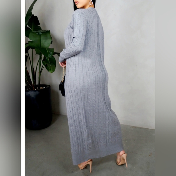 034. RIBBED KNIT TANK DRESS WITH CARDIGAN - Picture 2 of 4